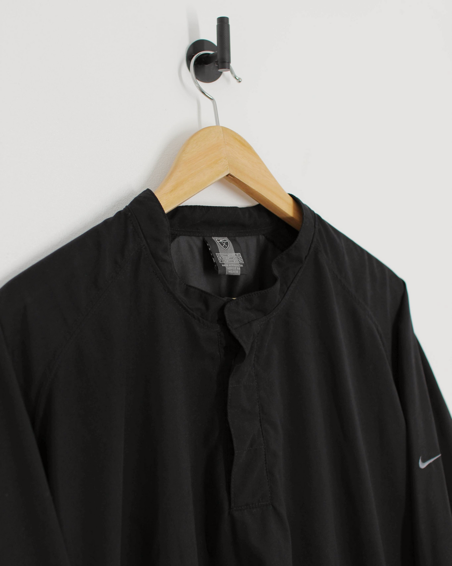 00s Nike Black Buttoned Windbreaker (L)