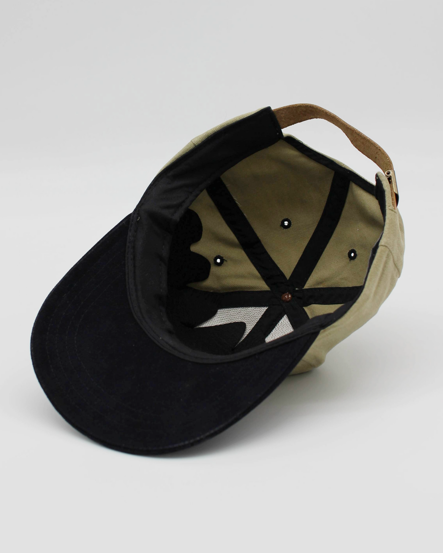 90s Maxfli Beige/Black Cap